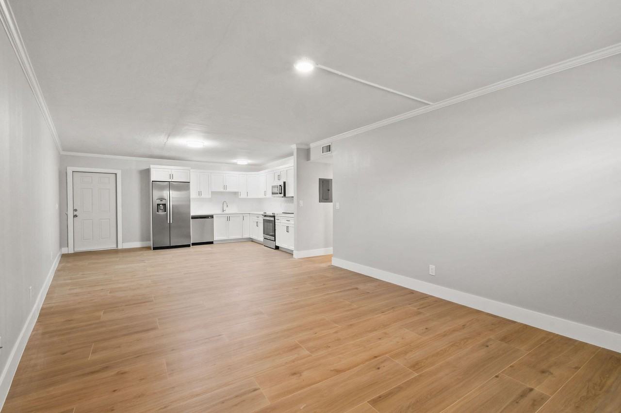 324 Southwind Dr #15 - Photo 6 of 31