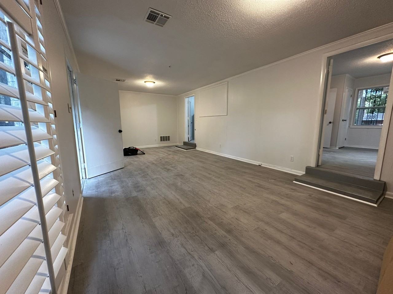 76 South Haardt Drive #1 - Photo 3 of 44