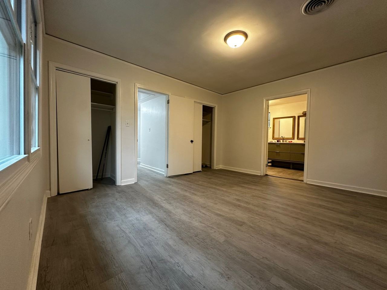 76 South Haardt Drive #1 - Photo 7 of 44