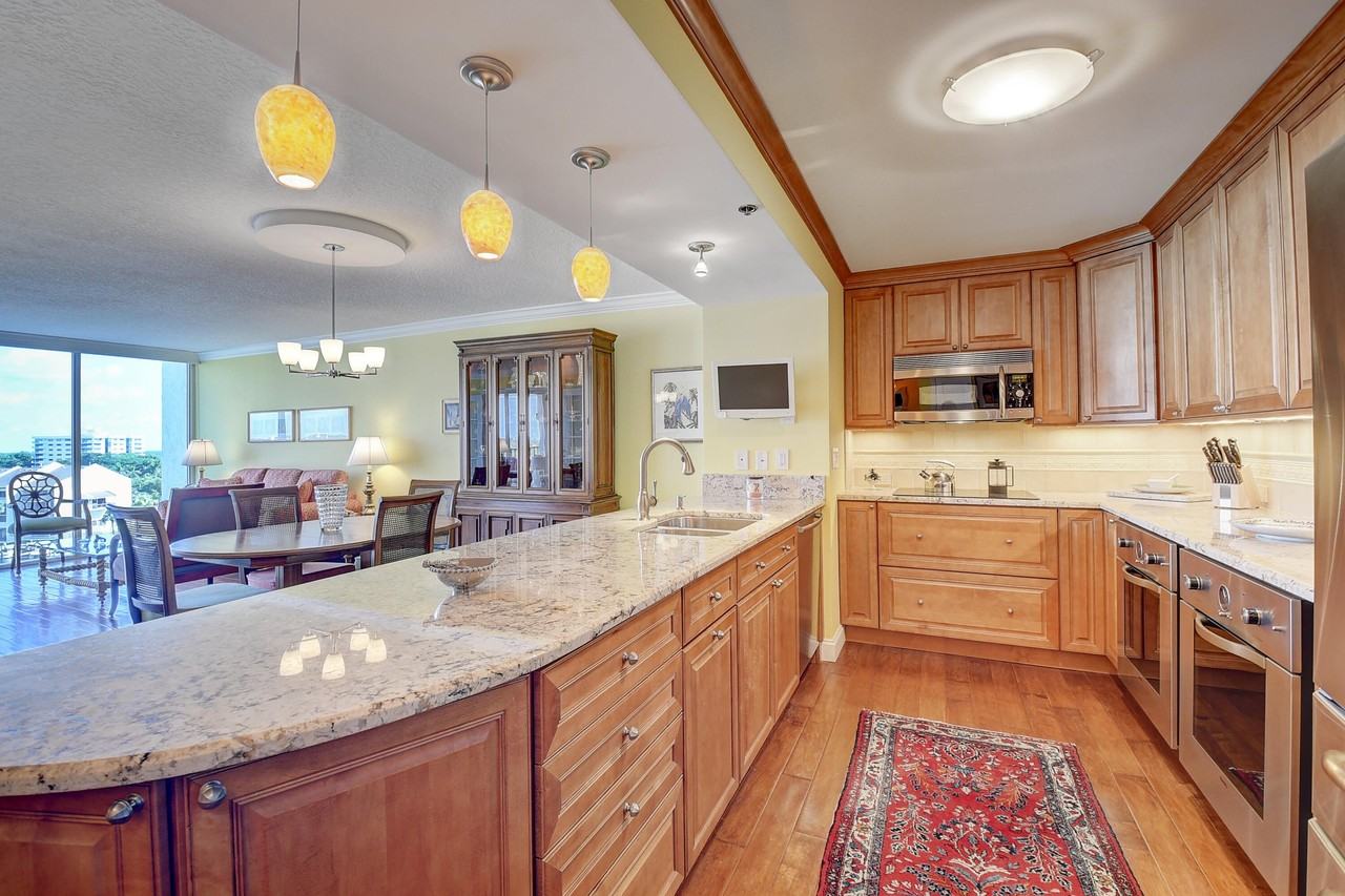 4750 South Ocean Boulevard #702 - Photo 4 of 46