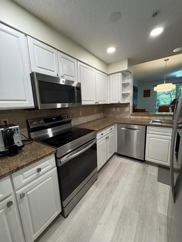 2018 Alta Meadows Lane #405