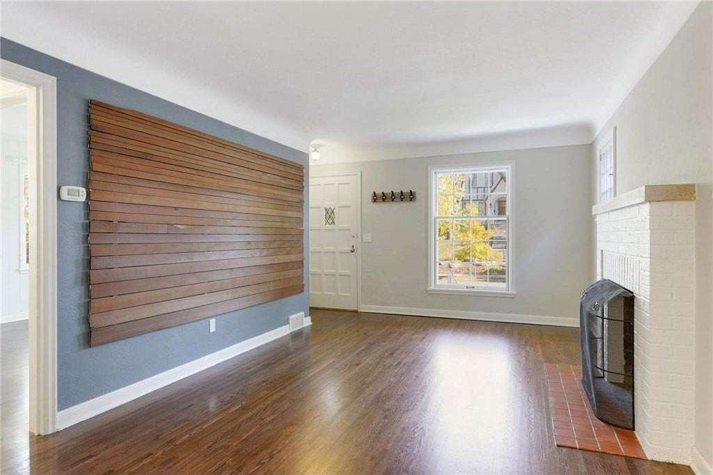 4020 Ewing Avenue South - Photo 4 of 38