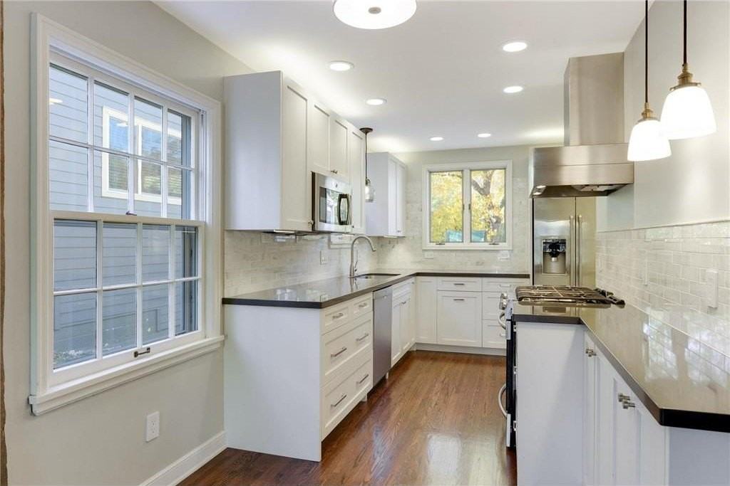 4020 Ewing Avenue South - Photo 5 of 38