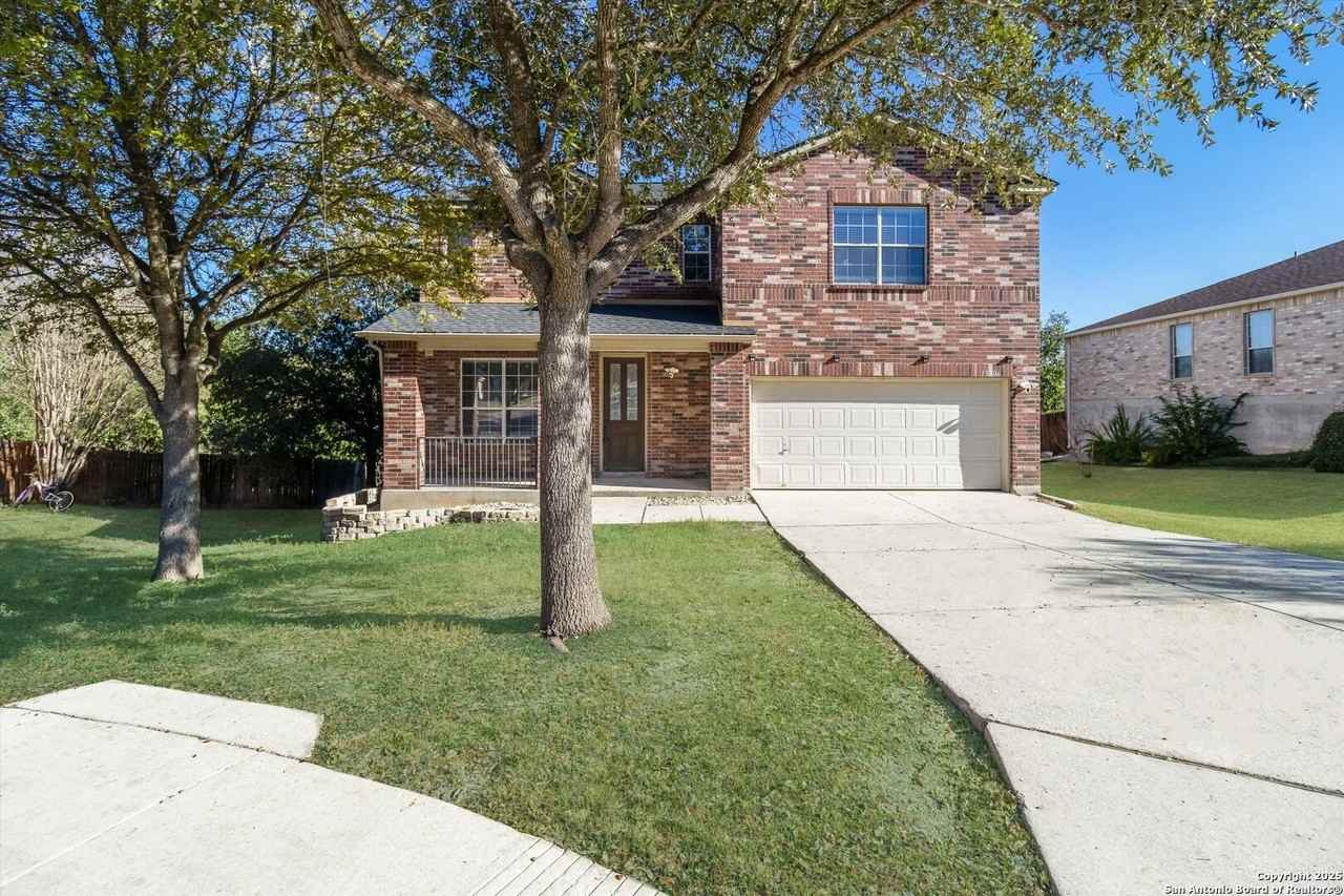 13506 Misty View - Photo 3 of 29