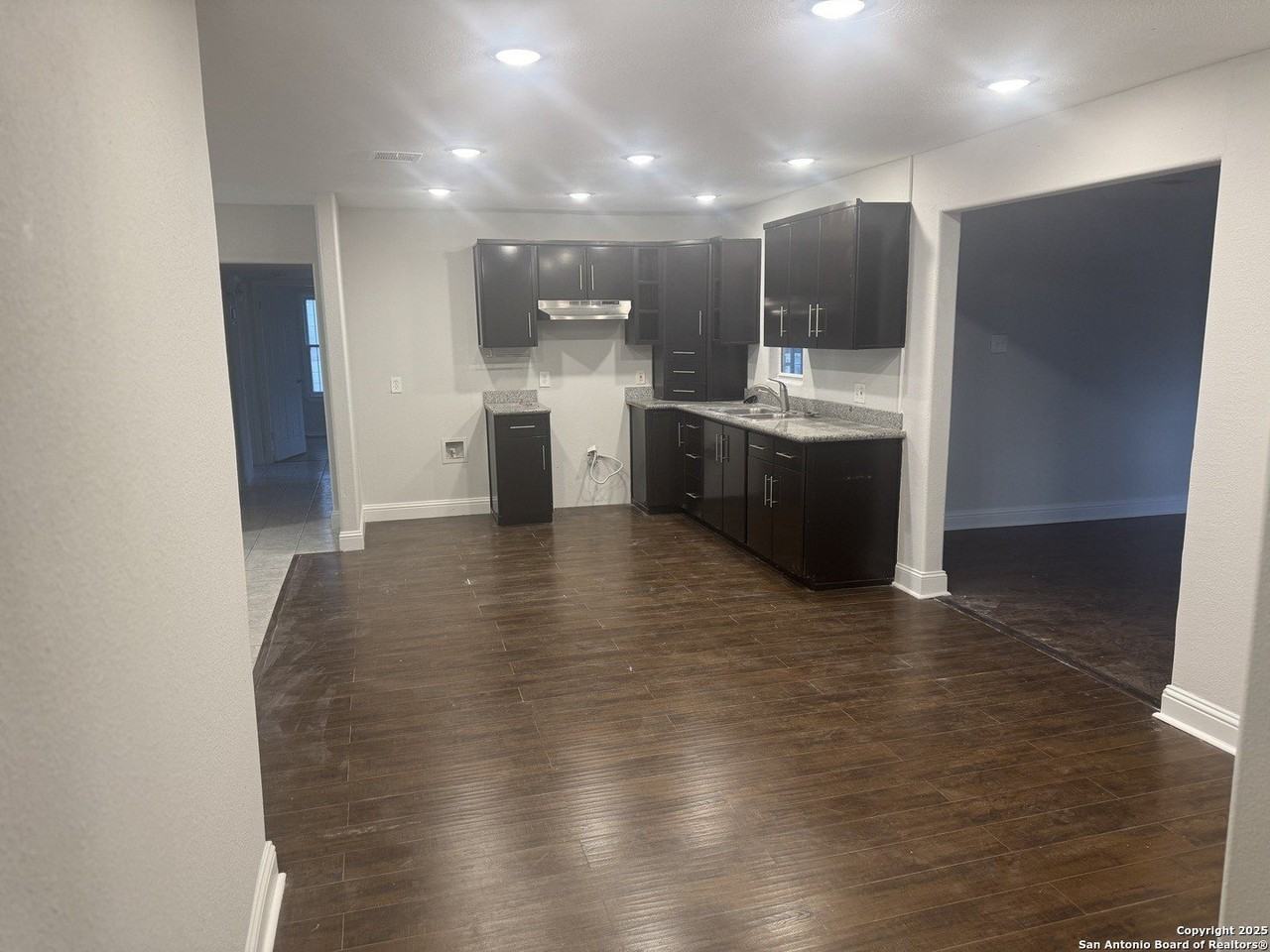 266 Kate Schenck Avenue - Photo 2 of 25