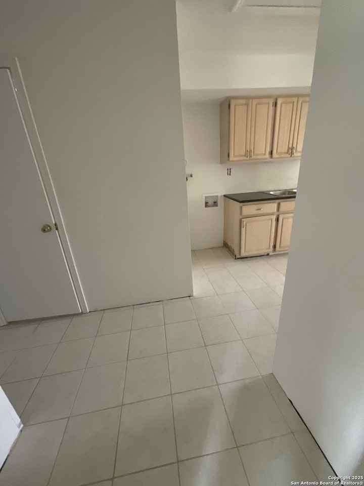 1216 Gardina St Unit 1218 #1218 - Photo 6 of 12