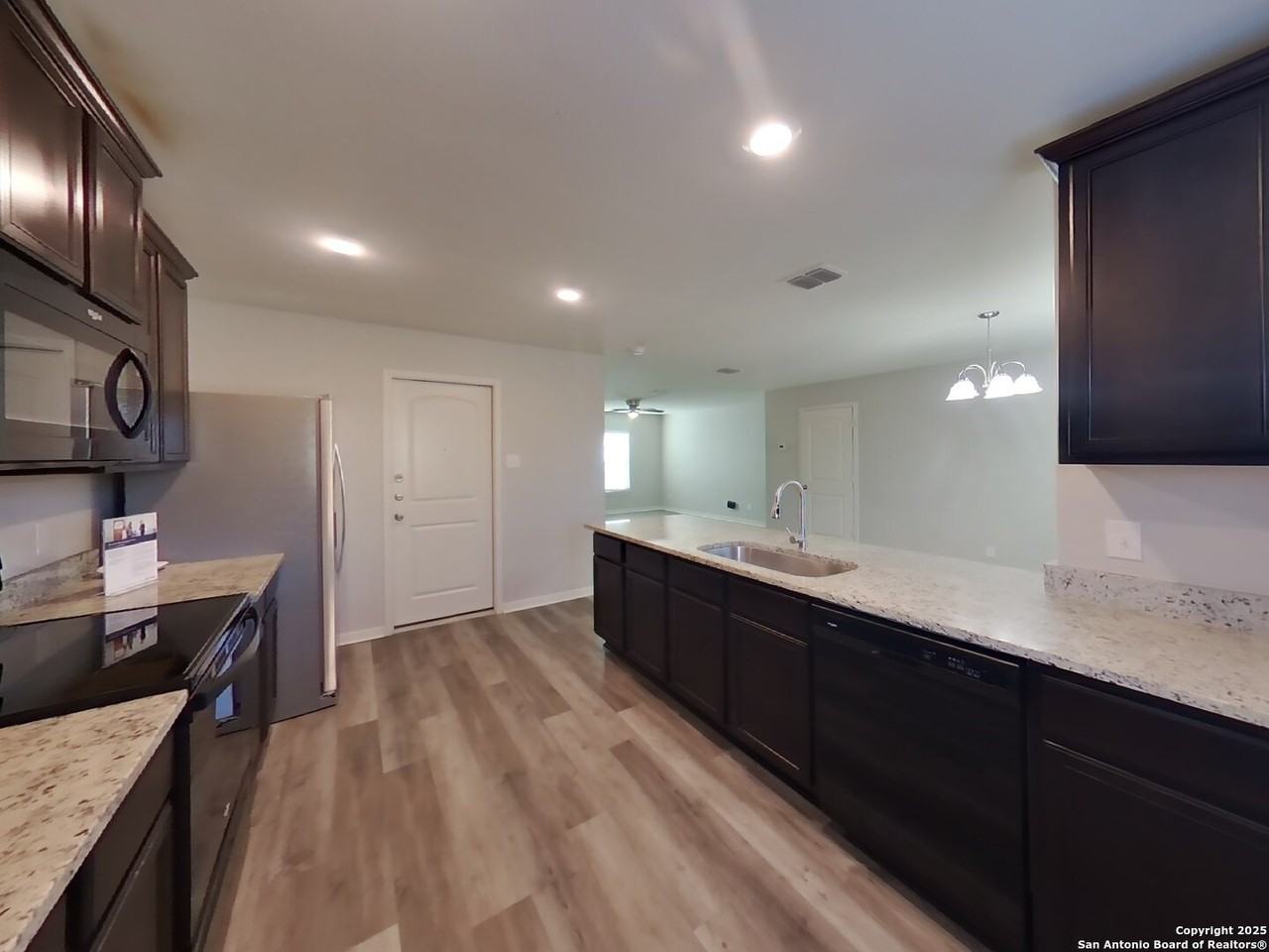 3119 Gilbert Road - Photo 5 of 17