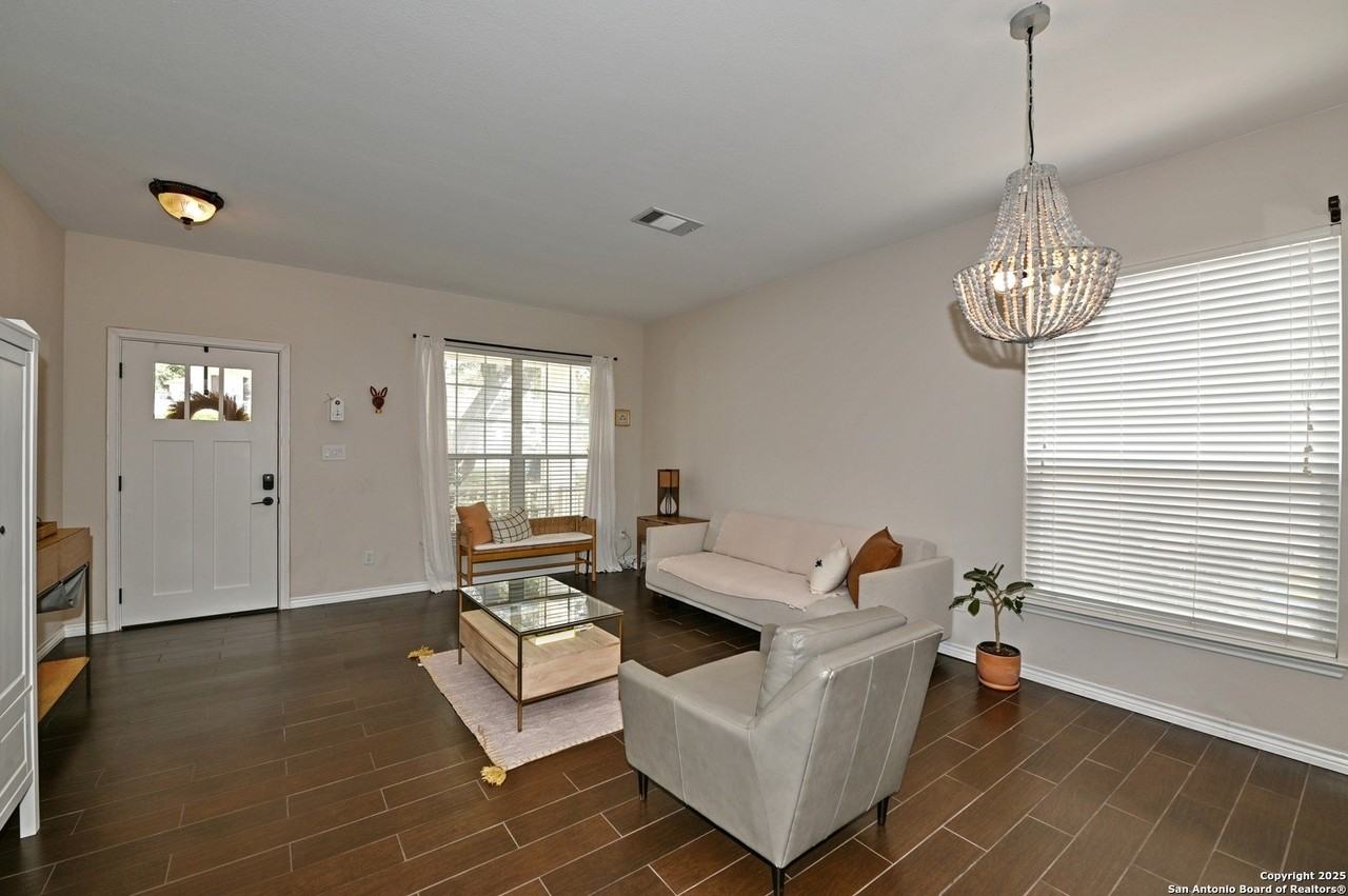 165 Red Hawk Ridge - Photo 5 of 36