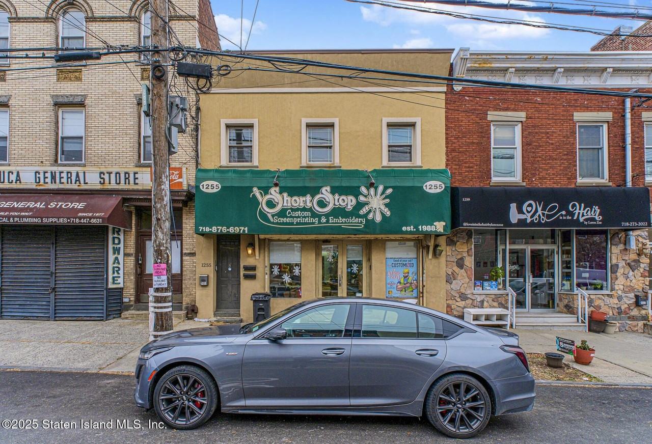 1255 Bay Street #1 - Photo 3 of 39