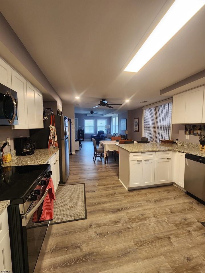 24 Baton Rouge Avenue - Photo 7 of 18