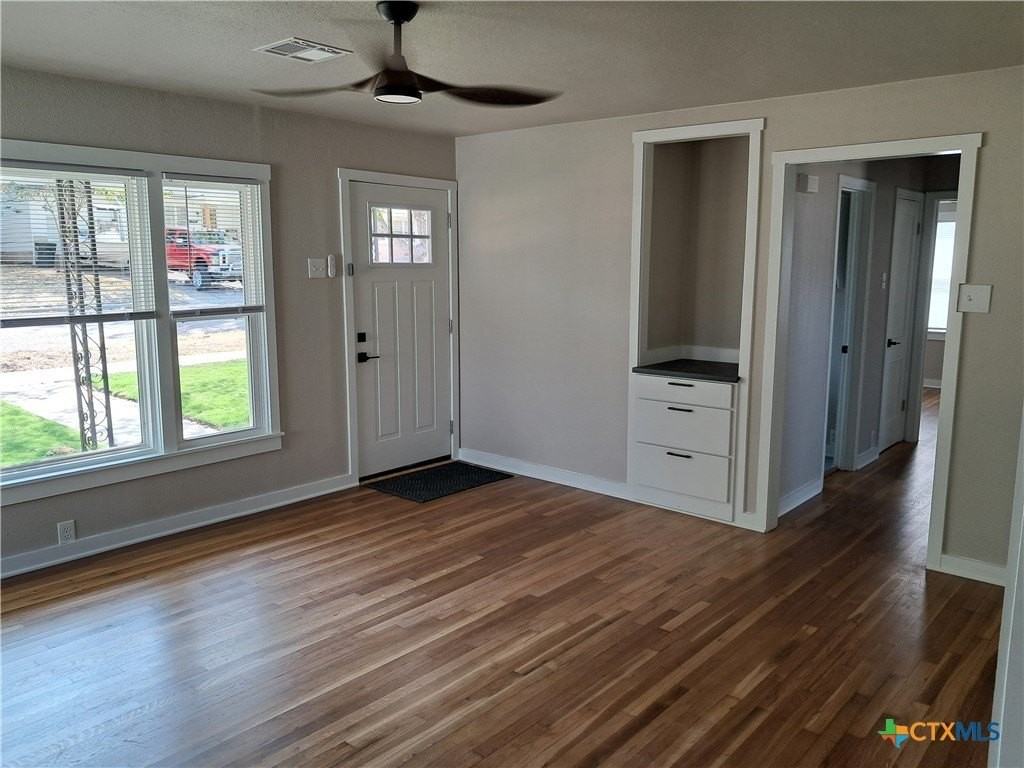 1706 South 41st Street - Photo 2 of 11