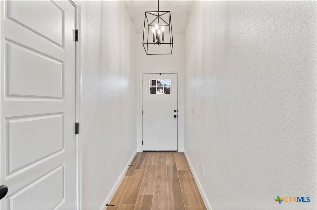 6019 Catania Drive - Photo 4 of 33