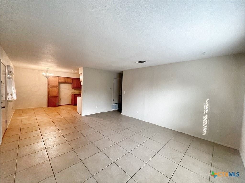 1792 Kuehler Ave - Photo 6 of 20