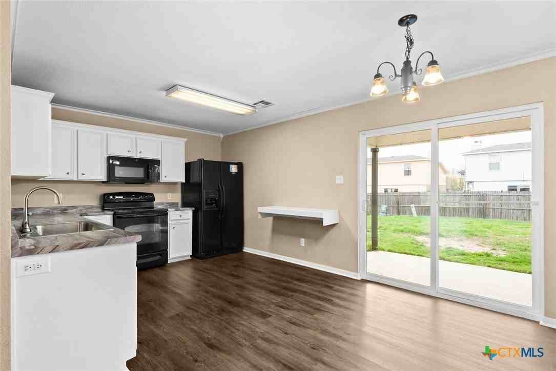 5503 Schorn Dr - Photo 3 of 11