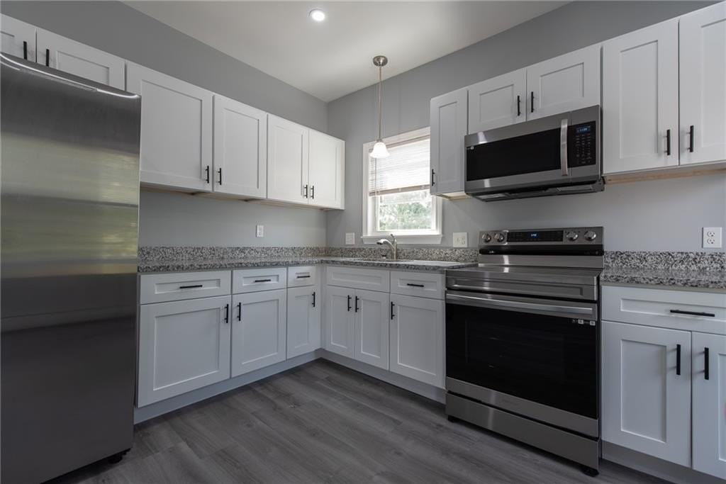 49 Hollis St - Photo 4 of 25