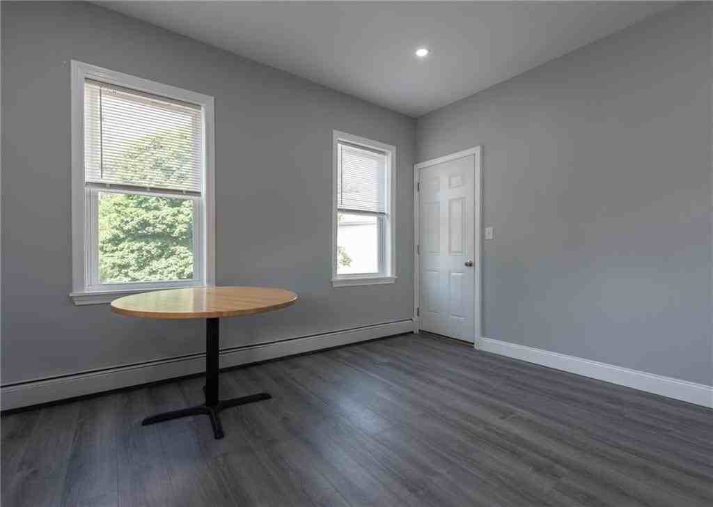 49 Hollis St - Photo 6 of 25