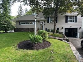 featured image of 14 Rip Van Winkle Circle