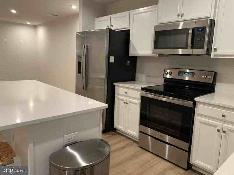 27044 Lightning Run - Photo 4 of 19