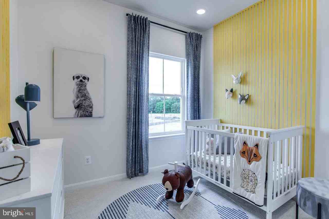 2571 Hopton Ln - Photo 7 of 41