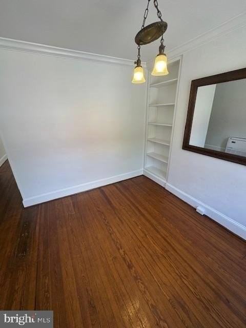 50 East South Street - Photo 4 of 12