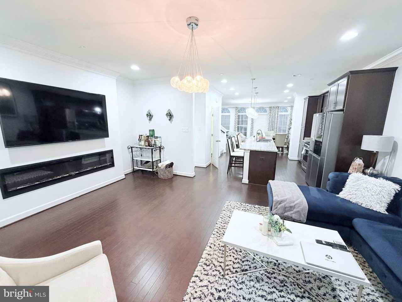 7232 Barrberry Lane - Photo 6 of 25