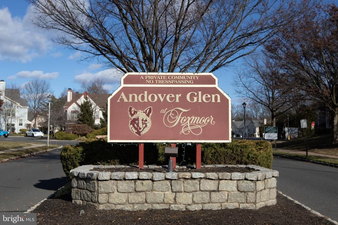 297 Andover Place - Photo 2 of 25