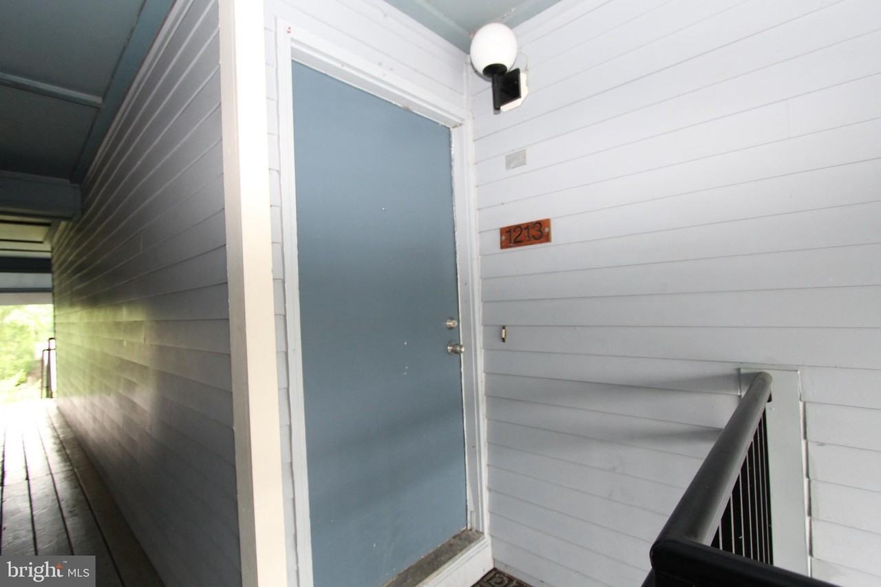 1213 Aspen Drive - Photo 2 of 30