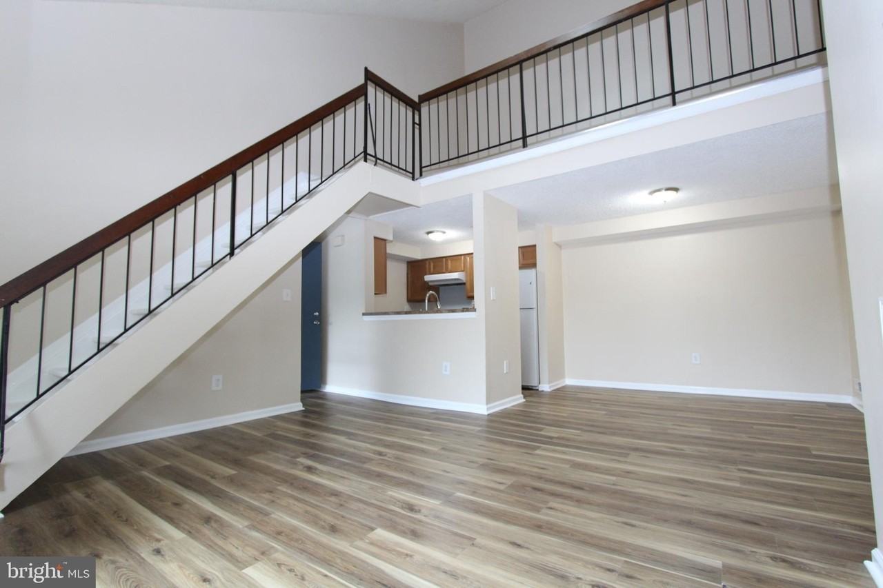 1213 Aspen Drive - Photo 3 of 30