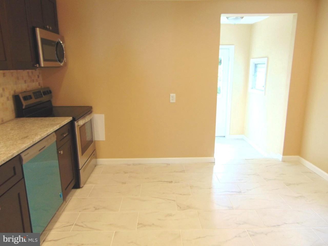 3622 Lincoln Highway - Photo 5 of 15