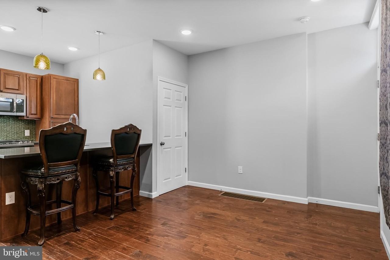 1120 O'neil Street - Photo 6 of 27