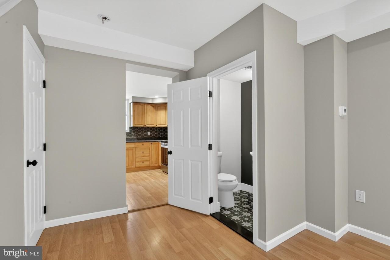 1908 South Jessup Street - Photo 6 of 26