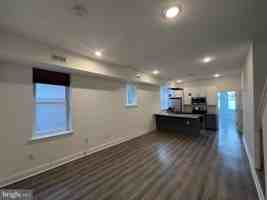 featured image of 1829 North 33rd Street #4