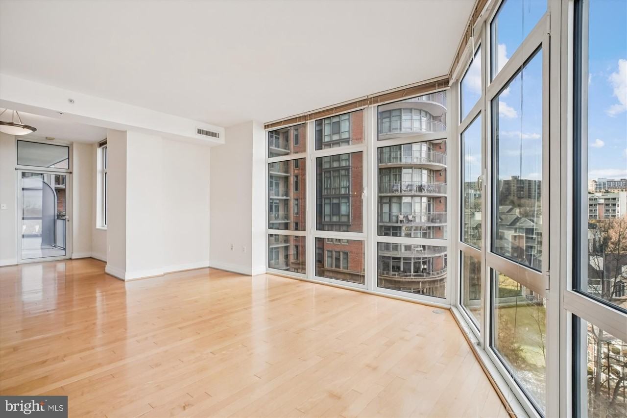 8220 Crestwood Heights Dr Apt 617 #617 - Photo 6 of 27