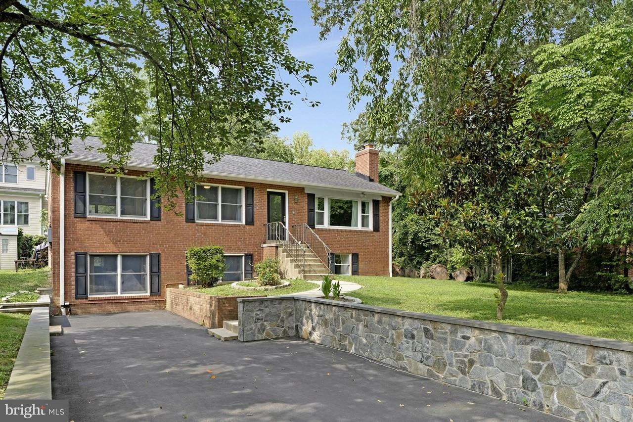 6513 Old Dominion Drive - Photo 2 of 50