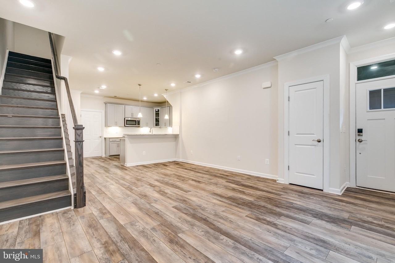 20687 Heron Landing Dr - Photo 6 of 39