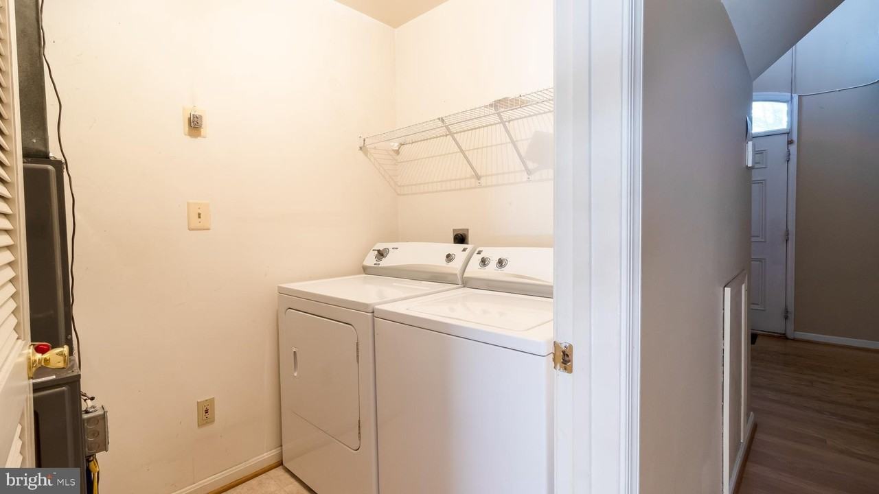 45416 Baggett Terrace - Photo 5 of 46