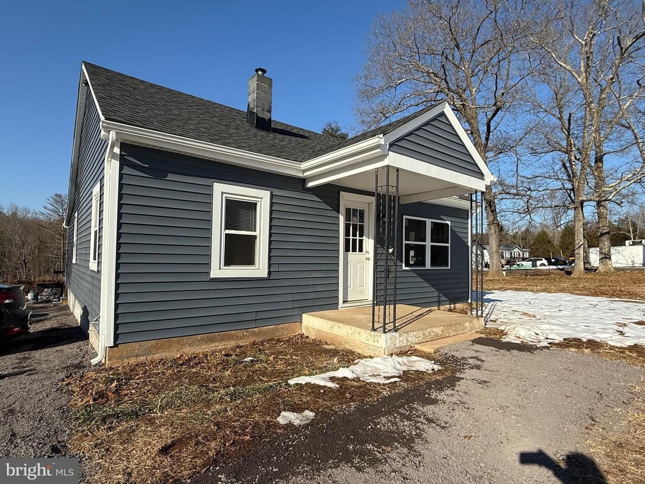 215 Arrington Mountain Road - Photo 3 of 17