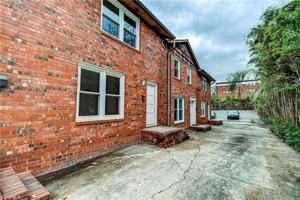 featured image of 115 S Mendenhall St #D