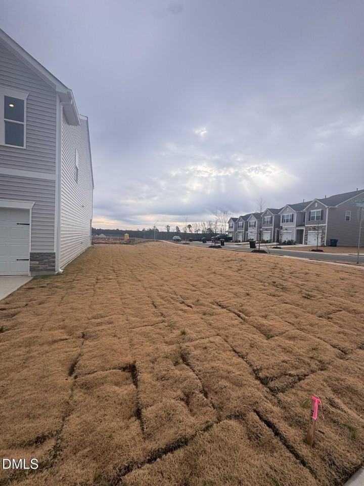 163 Starlight Street - Photo 3 of 50