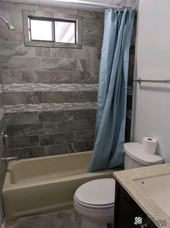 13827 East 49th Lane #A - Photo 7 of 8