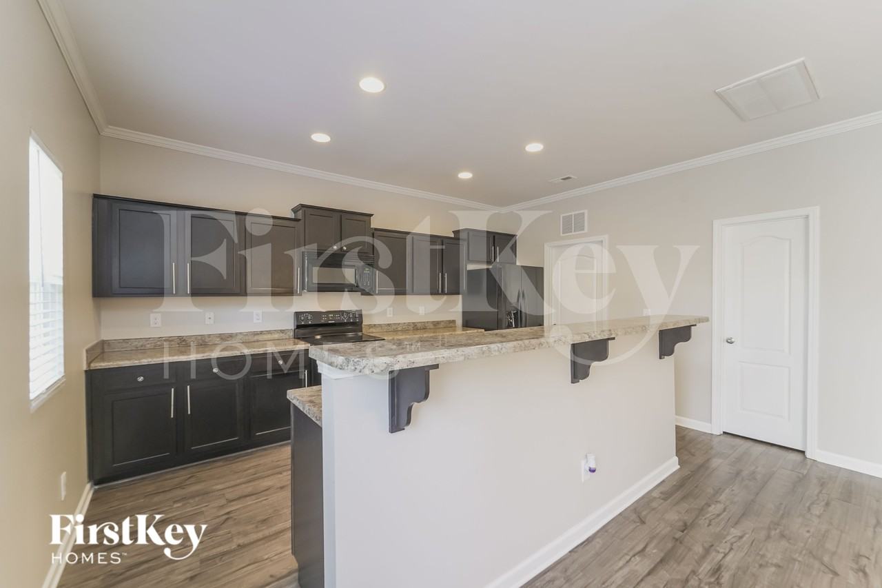 6406 Springbeauty Dr - Photo 5 of 16