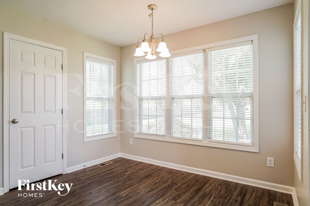 94 Tylerstone Dr - Photo 5 of 15