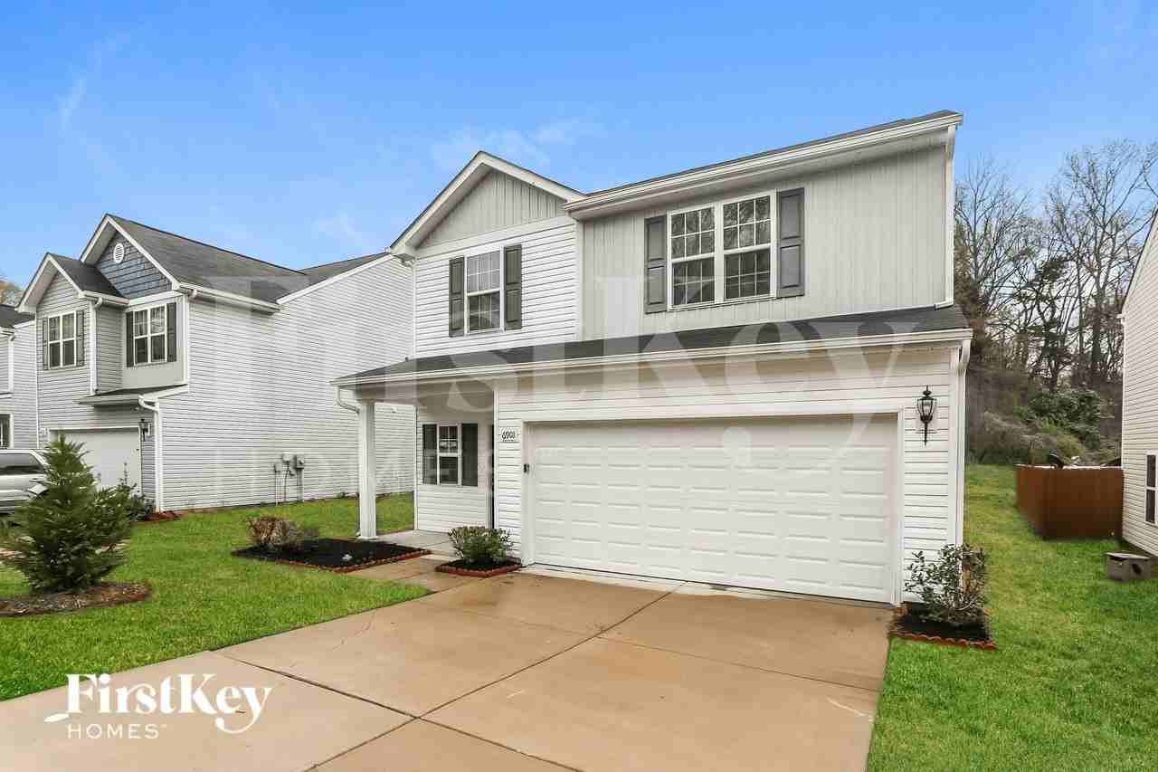 6901 Ware Rd - Photo 3 of 15