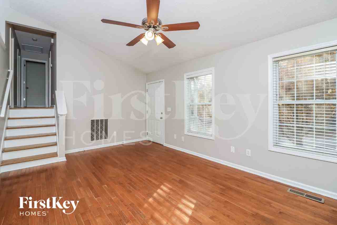 57 Ledbetter Pl - Photo 4 of 19