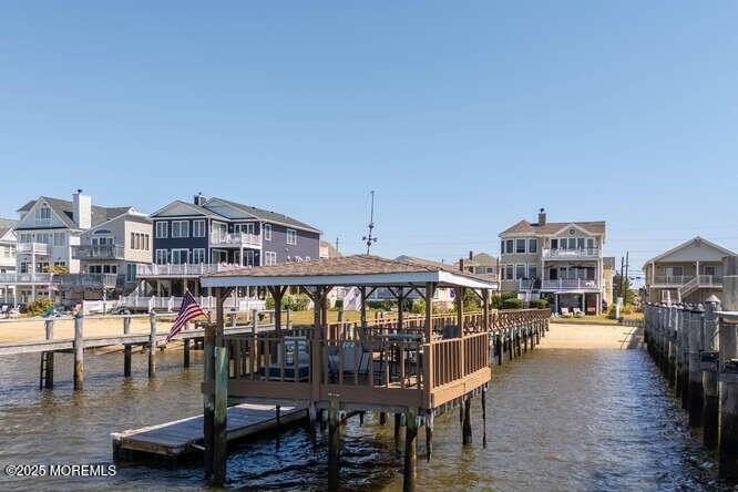 630 Ocean Avenue - Photo 4 of 28