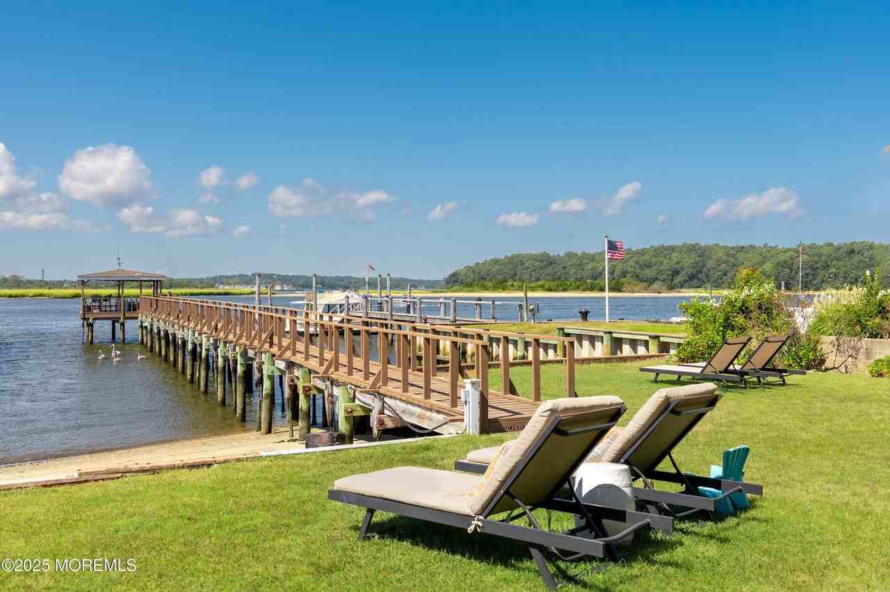 630 Ocean Avenue - Photo 5 of 28