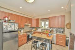 Pearl Street - Photo 1 of 1