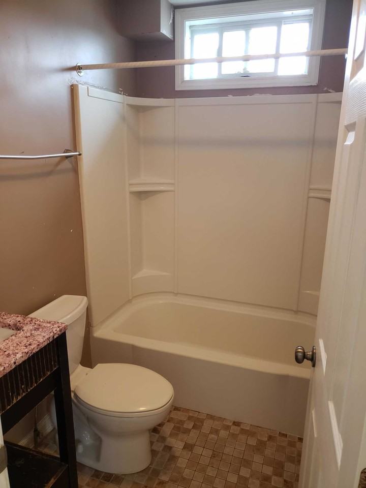 Pearl St - Photo 4 of 4