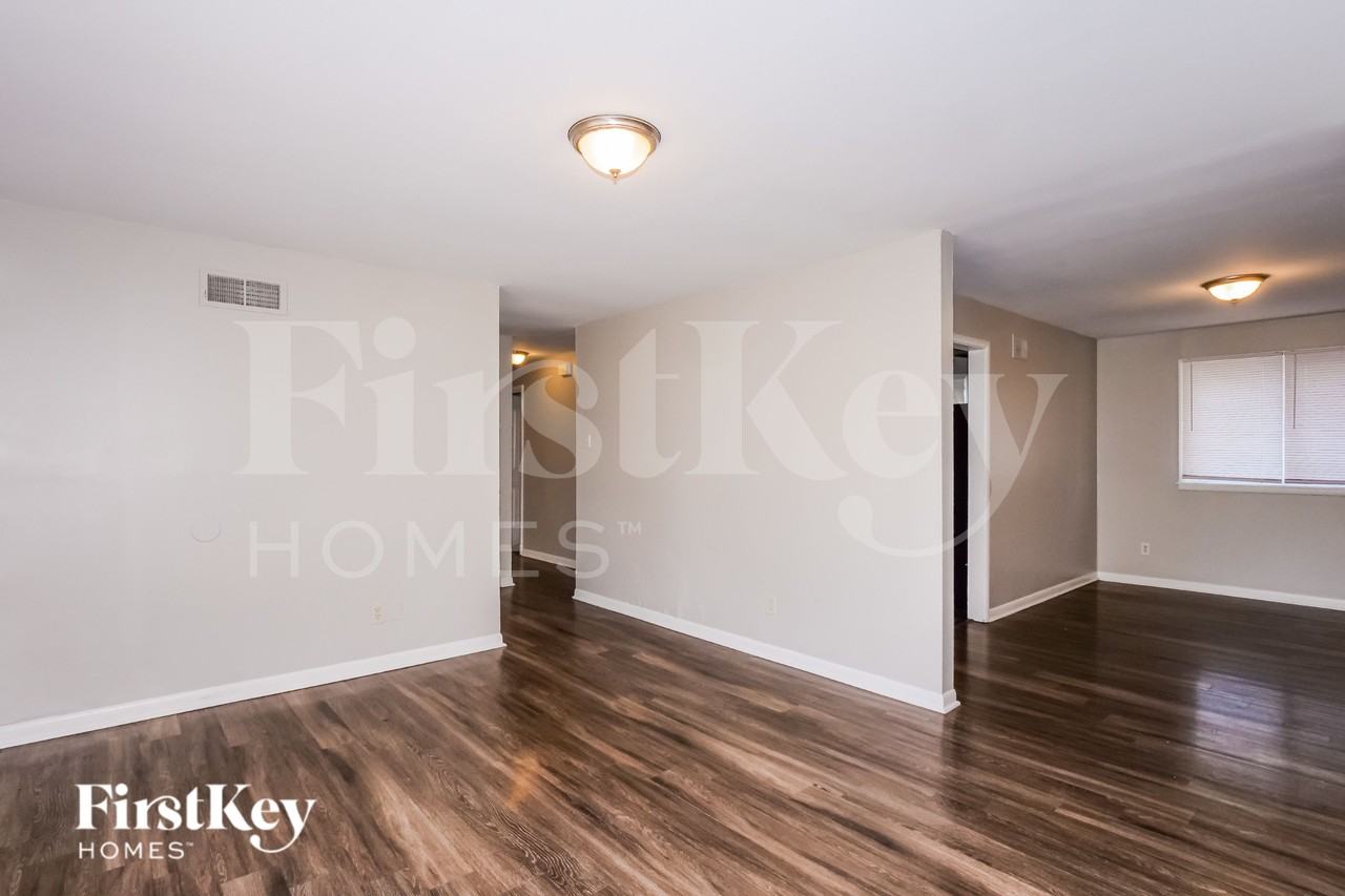 5167 Haleville Rd - Photo 5 of 19