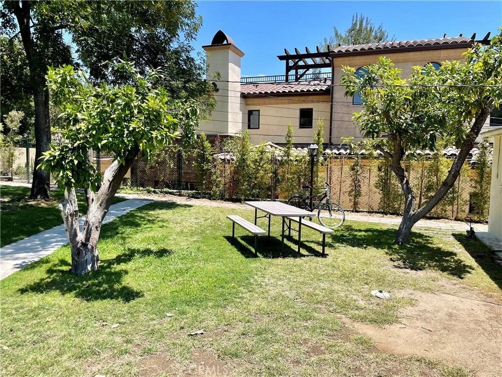 1413 Fifth Street - Photo 2 of 14